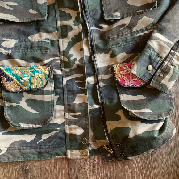 Beautiful Stories Women’s Jacket Size Small embellished - Picture 4 of 6